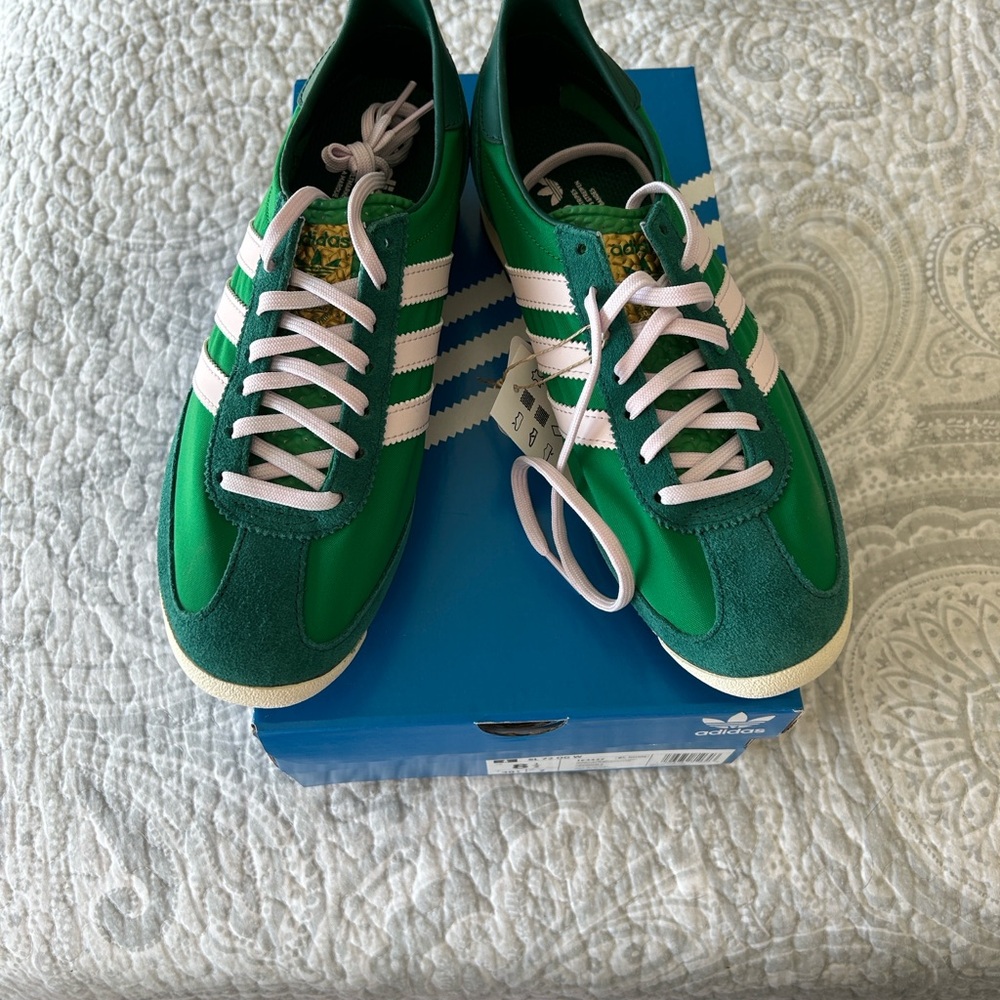 Adidas Women’s Green Gazelle-Inspired Sneakers with Pink Stripes